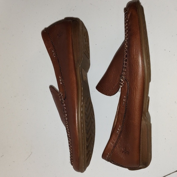 Frye Men's Lewis Leather Venetians brown loafer size 8 - Picture 4 of 12